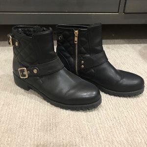 H&M black quilted ankle booties